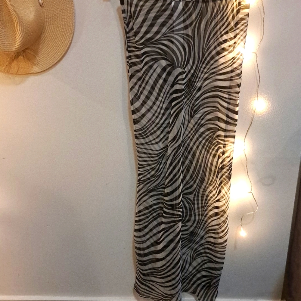 Transparent Black/ White Swirl Maxi Skirt